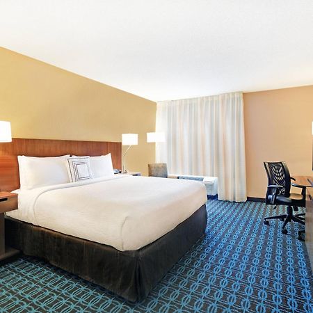 Fairfield Inn & Suites By Marriott Atlanta Vinings/Galleria Smyrna Bagian luar foto