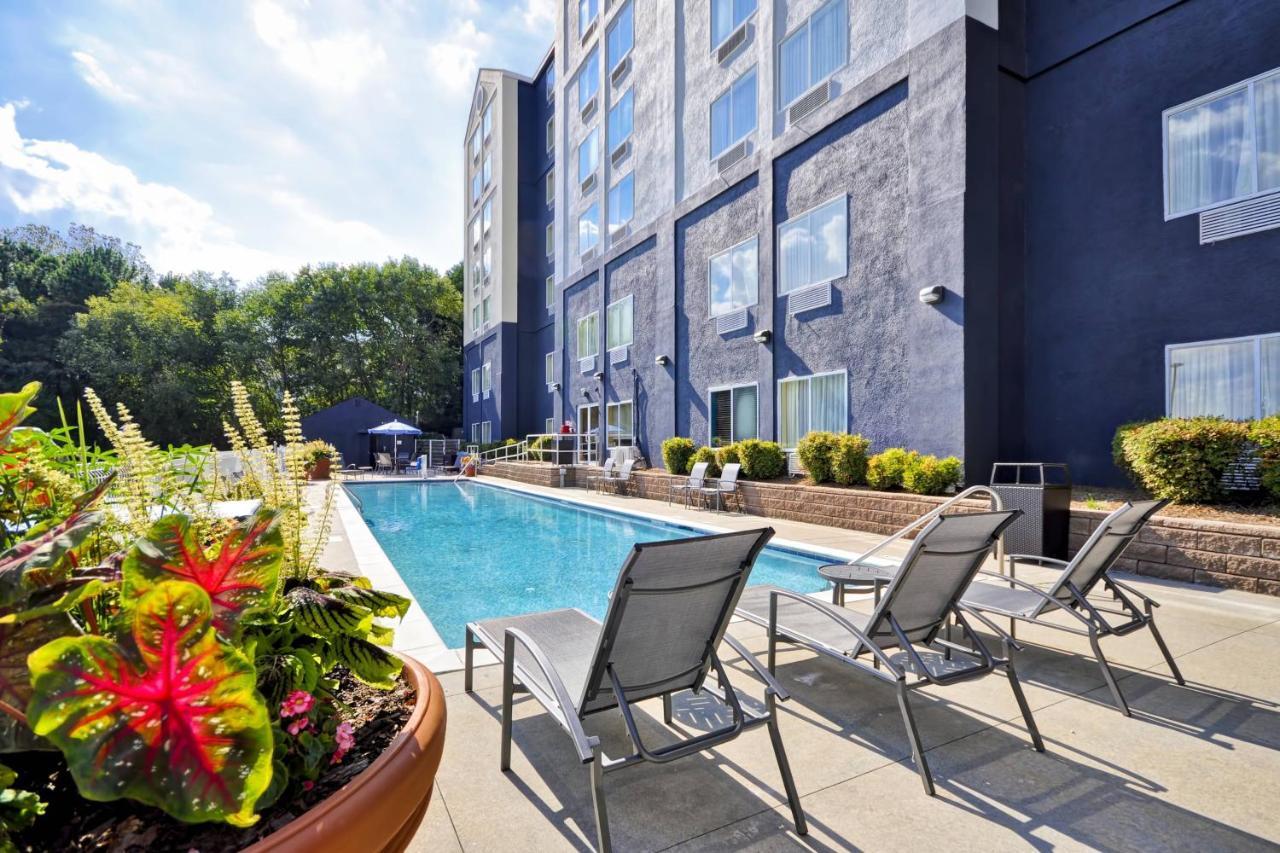 Fairfield Inn & Suites By Marriott Atlanta Vinings/Galleria Smyrna Bagian luar foto