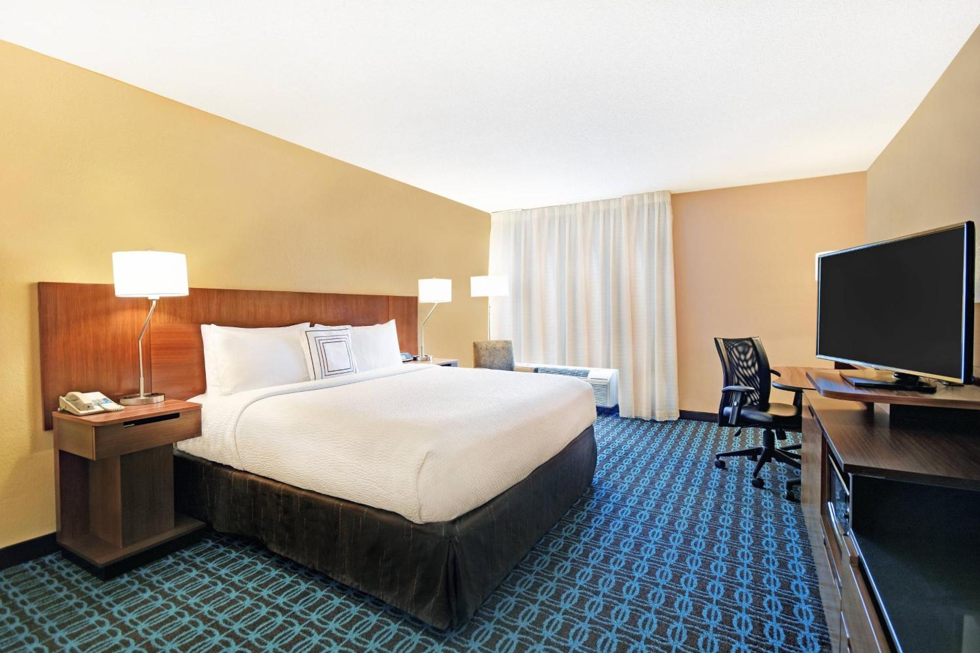 Fairfield Inn & Suites By Marriott Atlanta Vinings/Galleria Smyrna Bagian luar foto