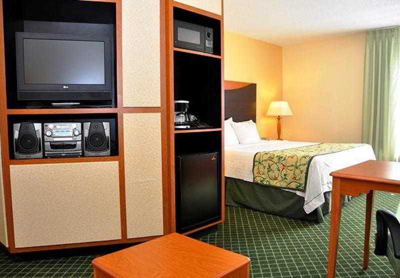 Fairfield Inn & Suites By Marriott Atlanta Vinings/Galleria Smyrna Bagian luar foto