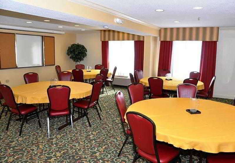 Fairfield Inn & Suites By Marriott Atlanta Vinings/Galleria Smyrna Bagian luar foto